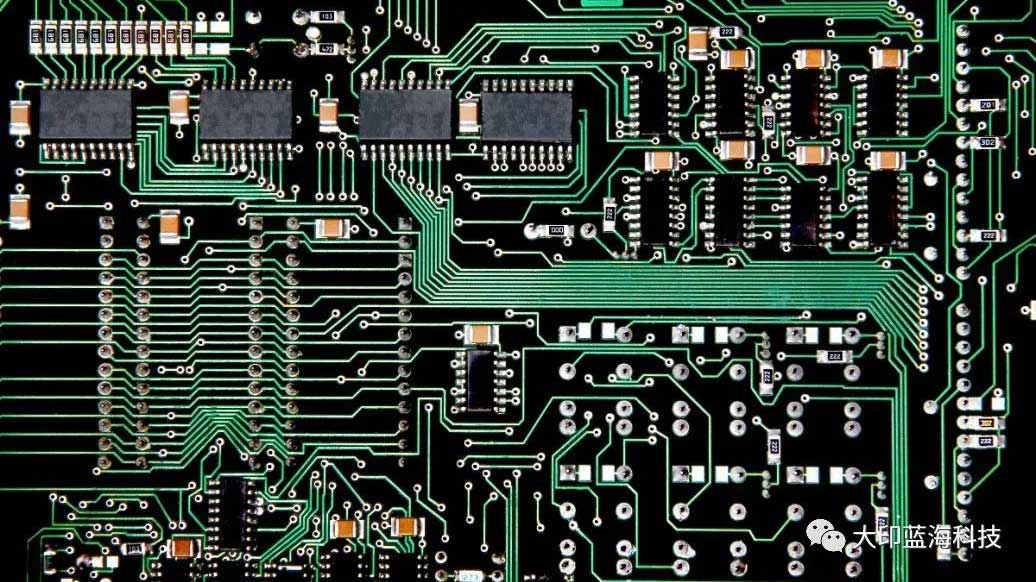 同一PCB上设计RF技术与数模电路