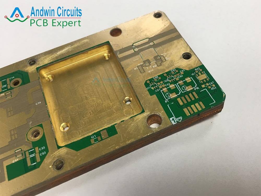 带局部金属散热区域的嵌铜块PCB参考图片
